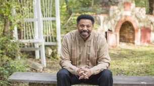 Tony Evans